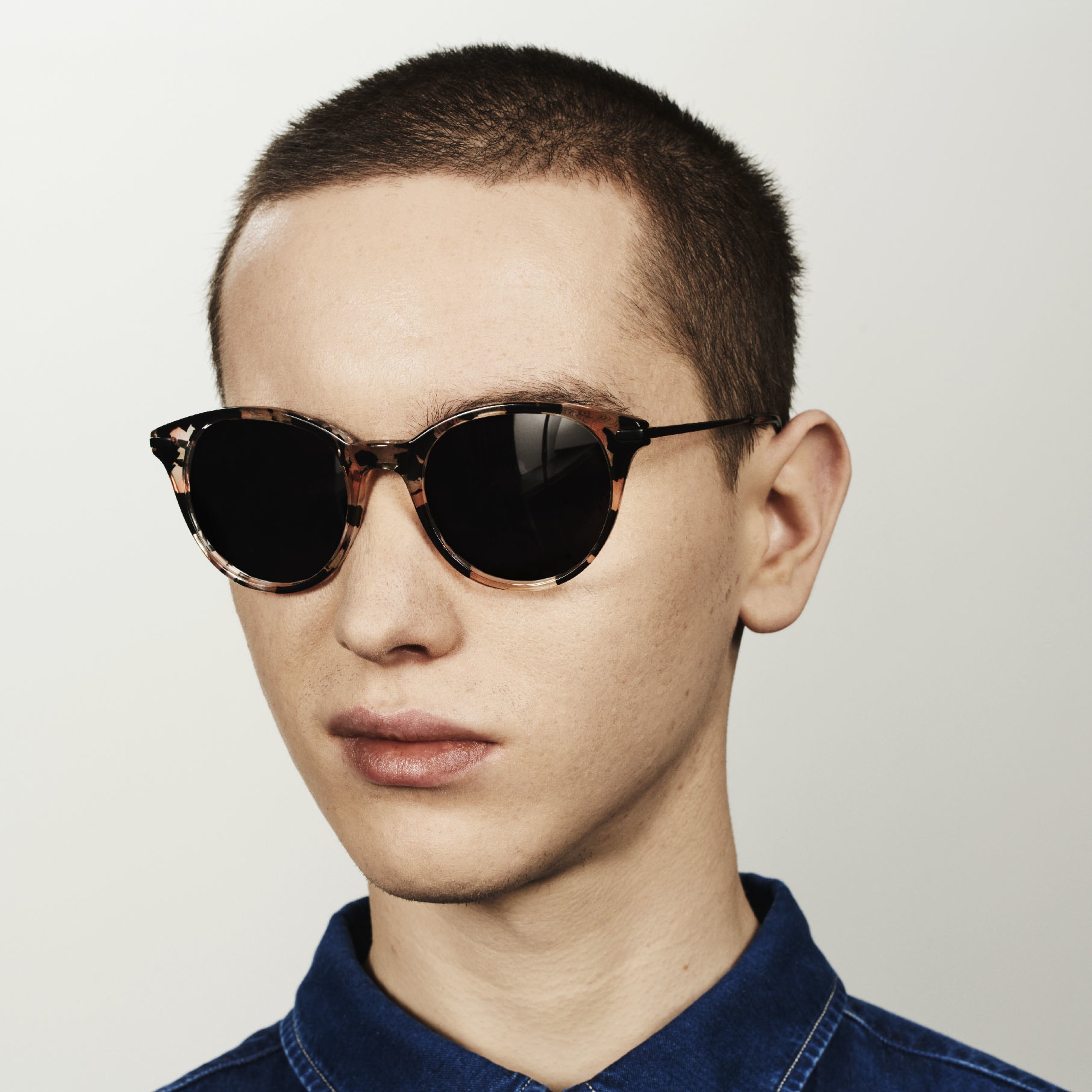 Ace & Tate Solaires | ronde combinaison in Rose, Noir
