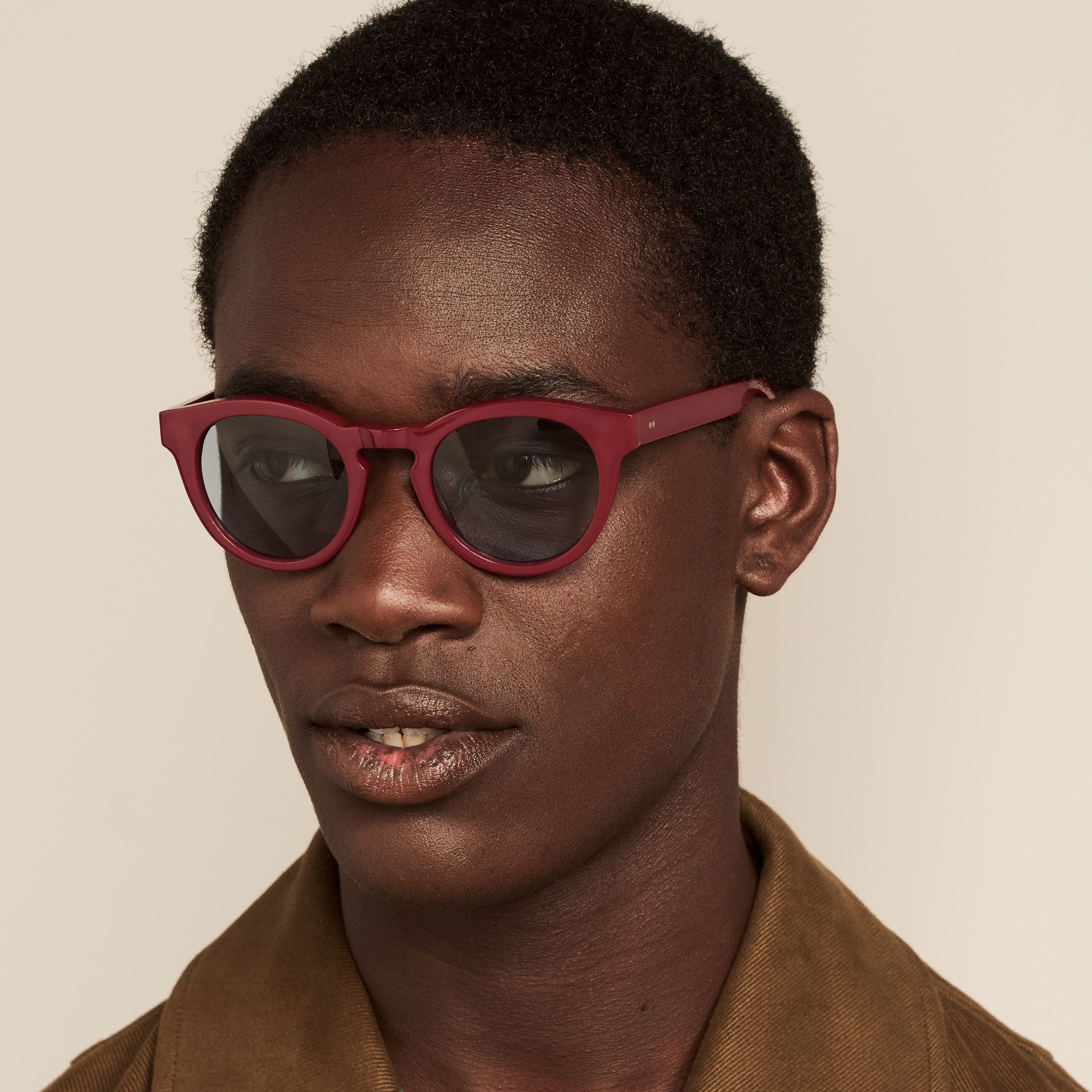 Ace & Tate Solaires | ronde recyclé in Rouge