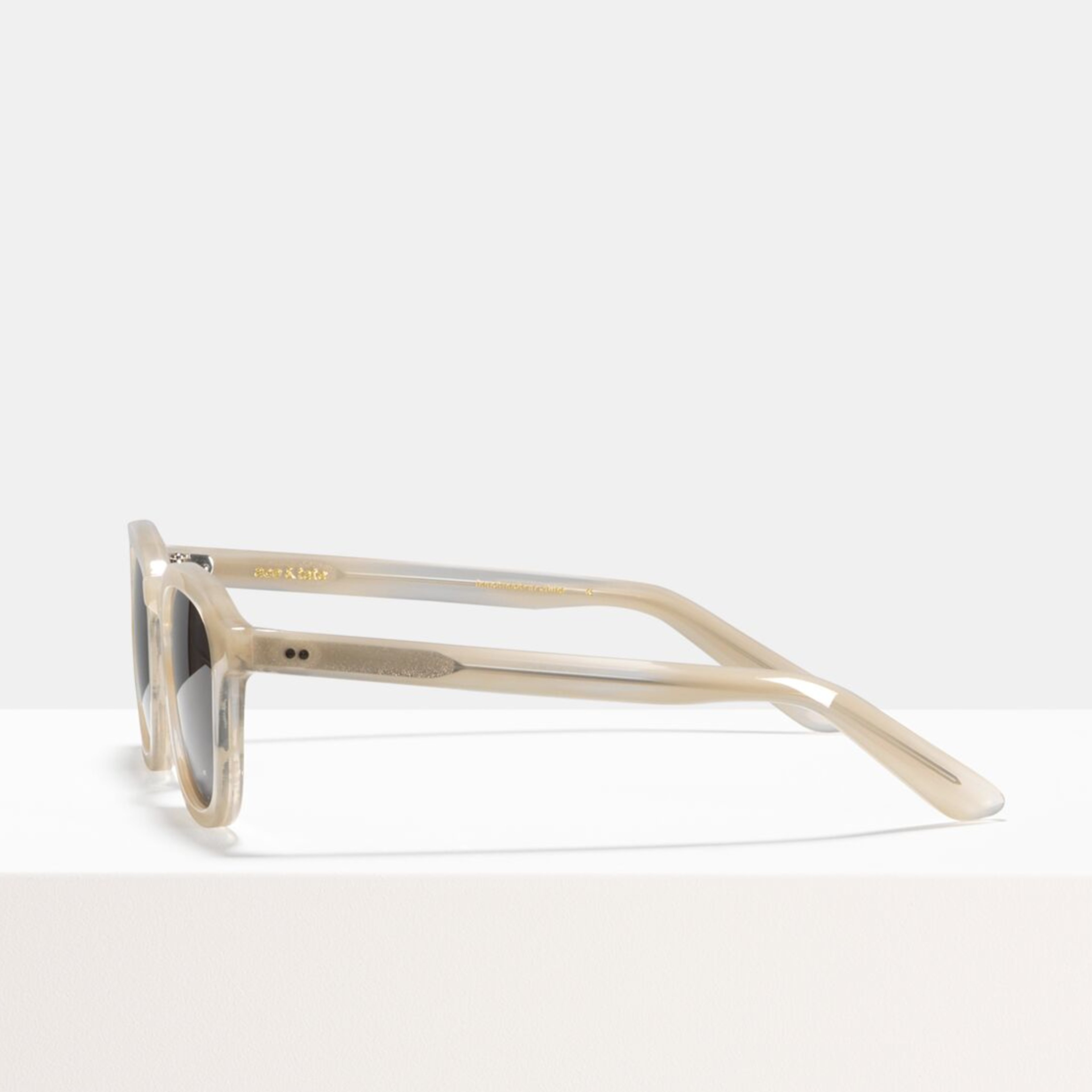 Ace & Tate Sunglasses | square acetate in White