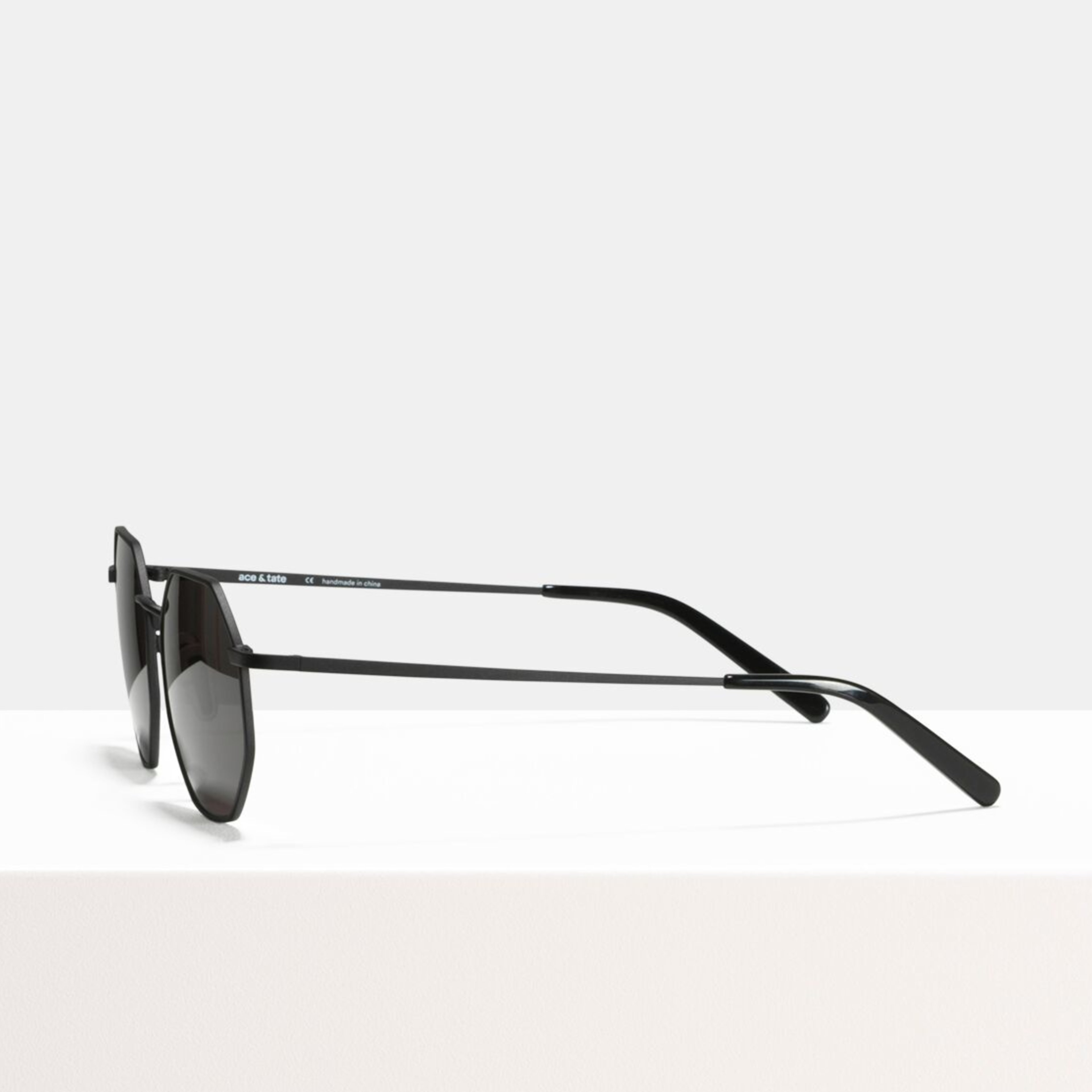 Ace & Tate Sunglasses | hexagonal acetate in Black
