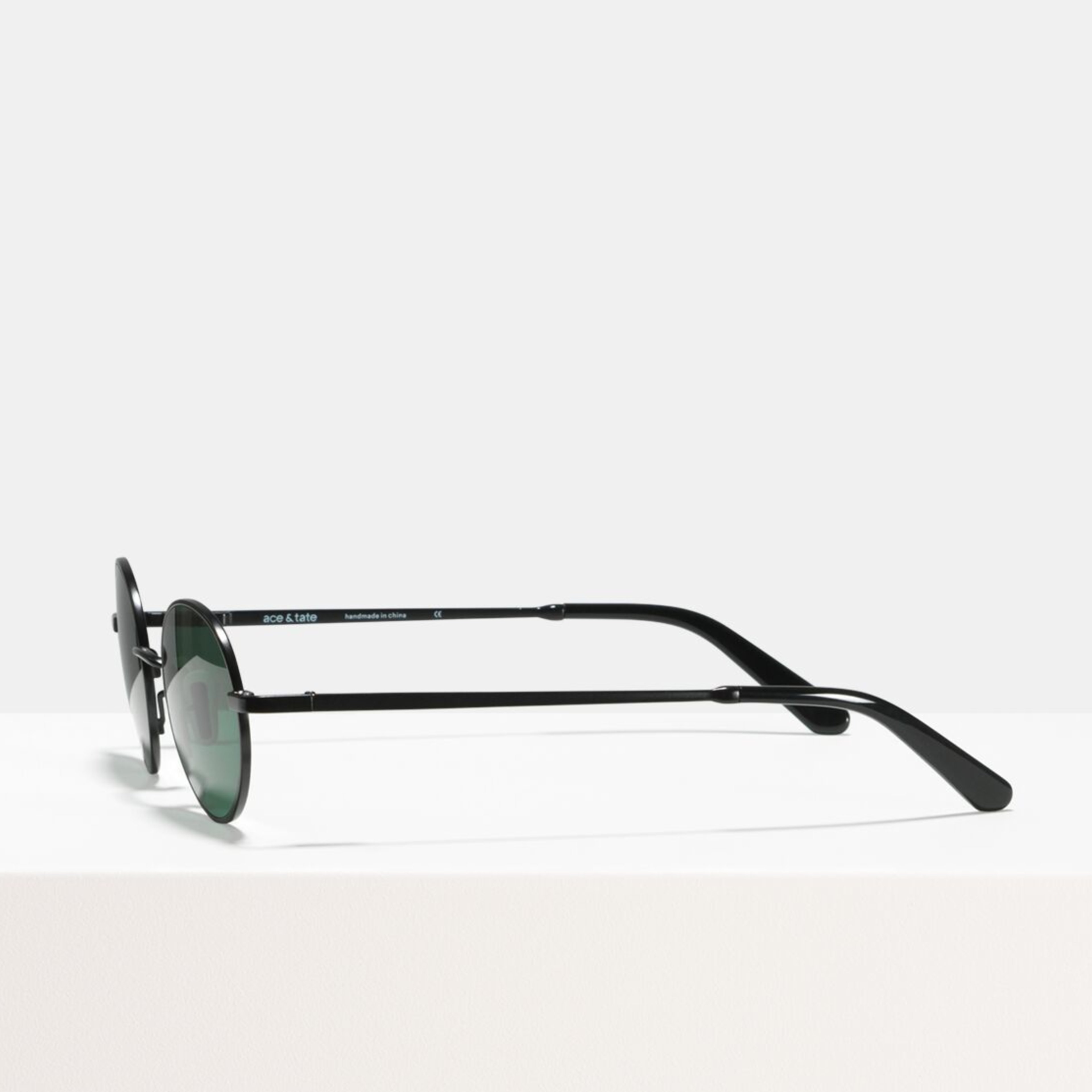 Ace & Tate Sunglasses | round metal in Black
