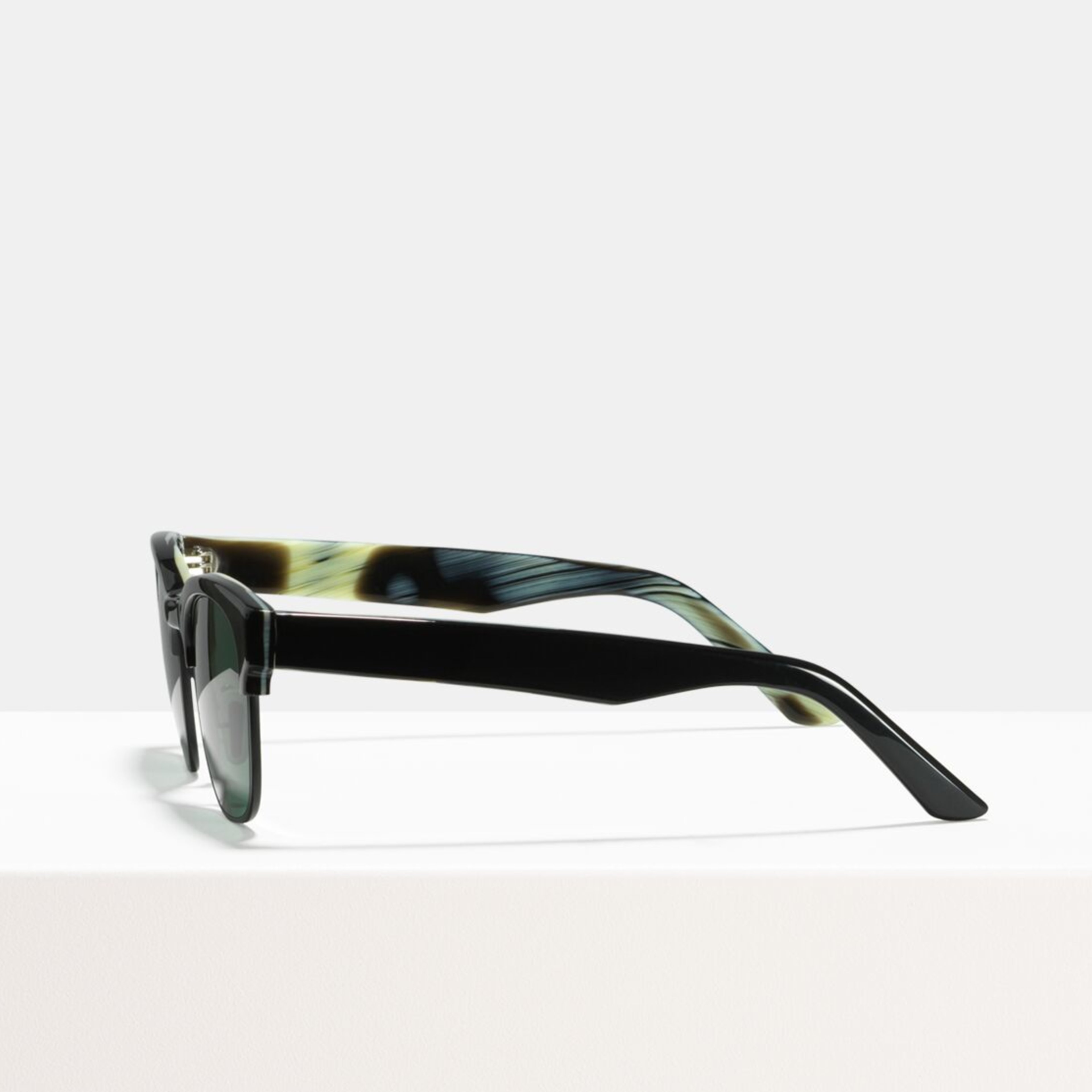 Ace & Tate Sunglasses | square acetate in Black