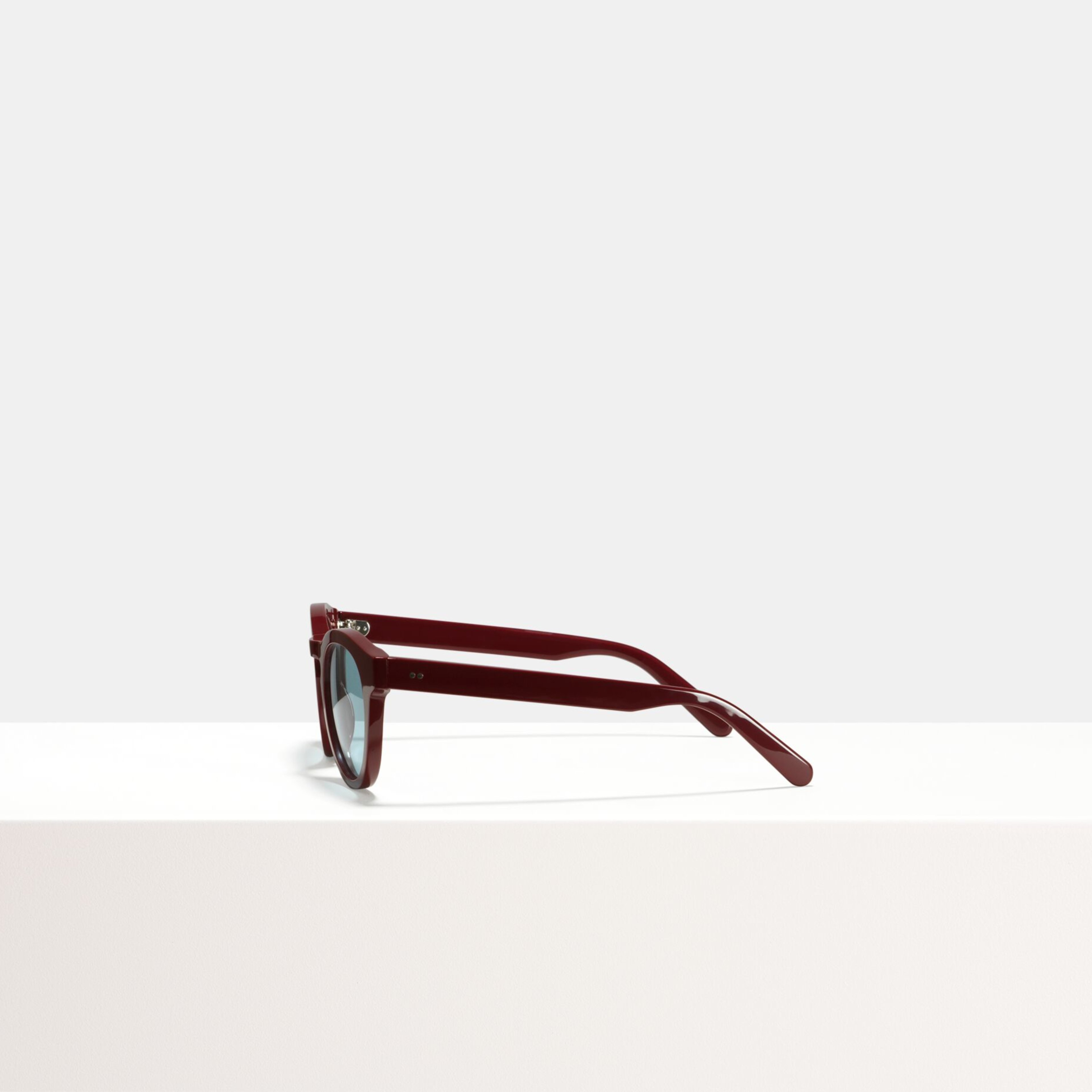 Ace & Tate Sunglasses | Round Recycled in Red