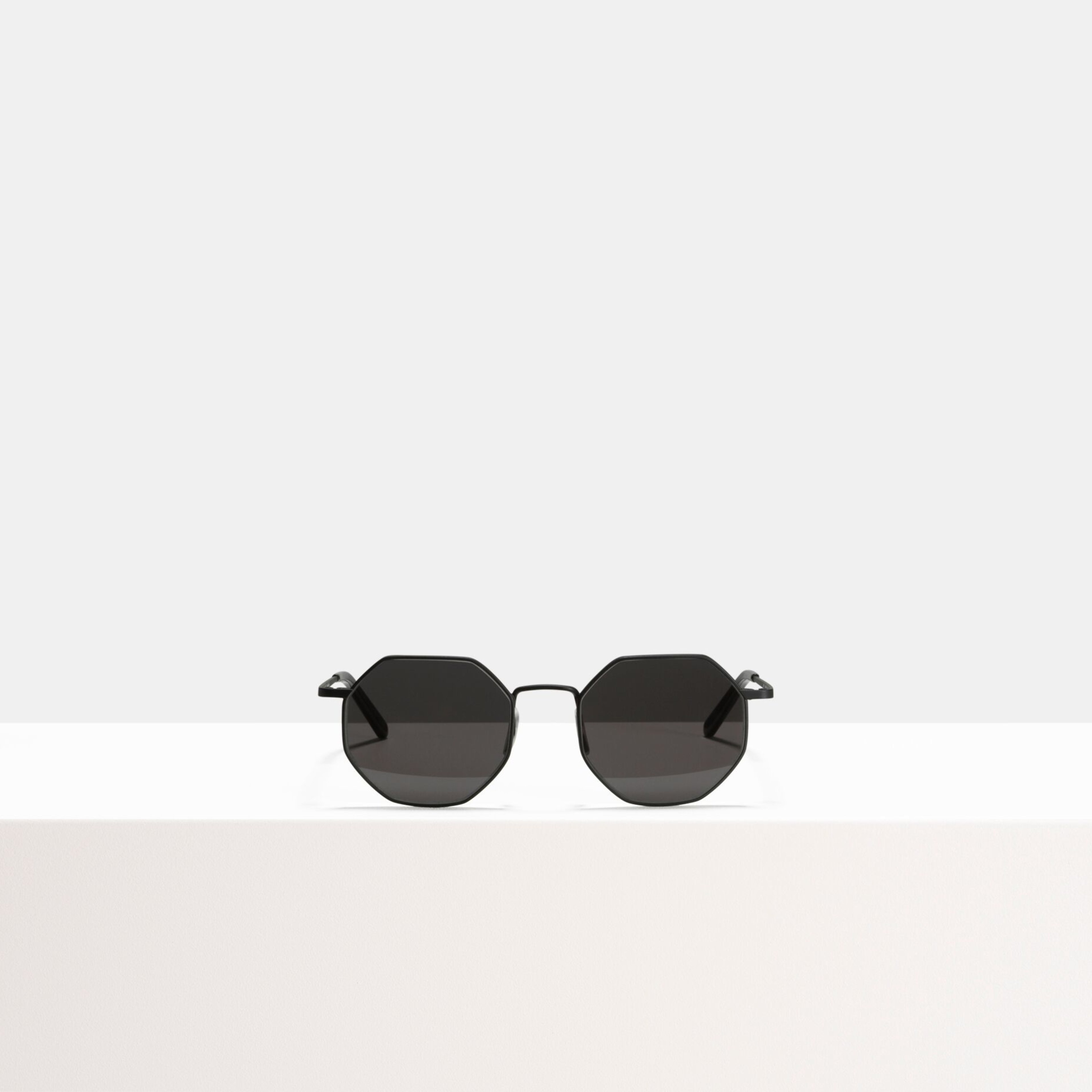 Ace & Tate Sunglasses | hexagonal Acetate in Black