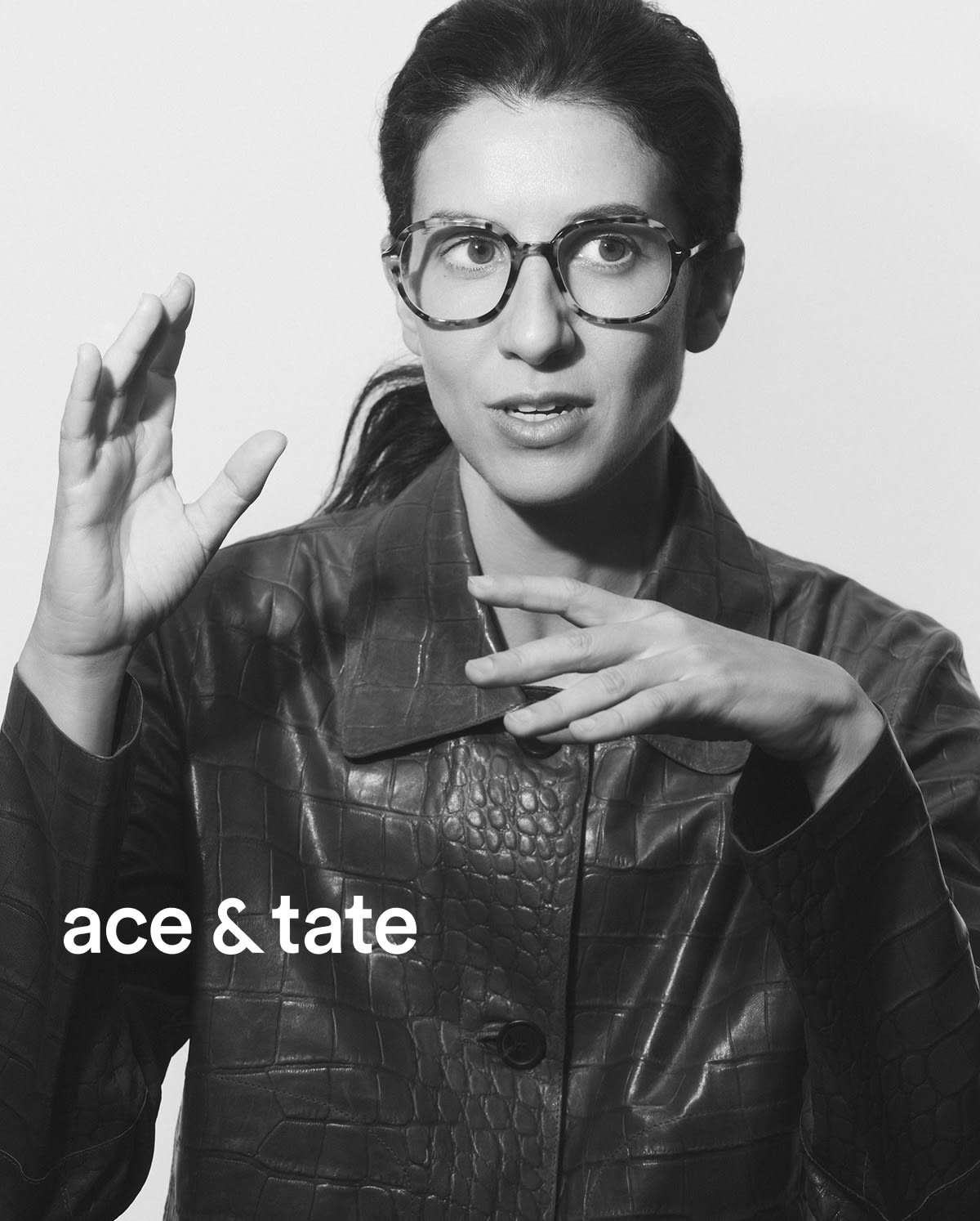 Model wearing frame