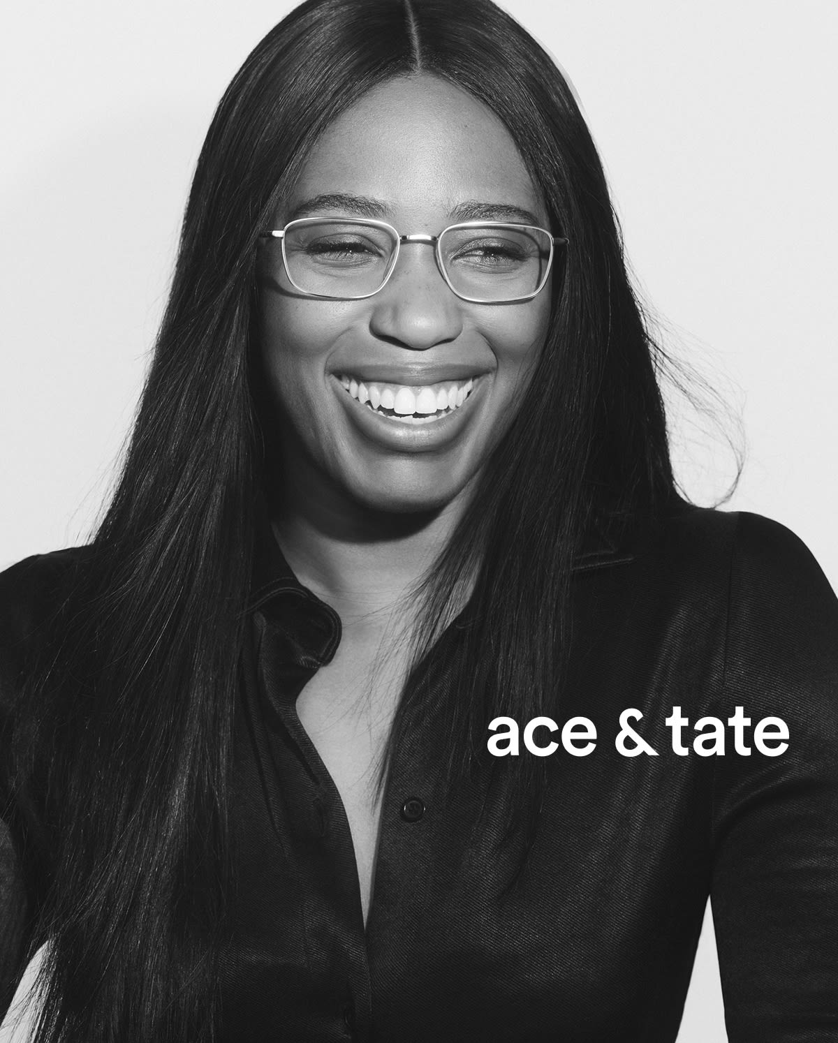 Model wearing frame Model wearing frame