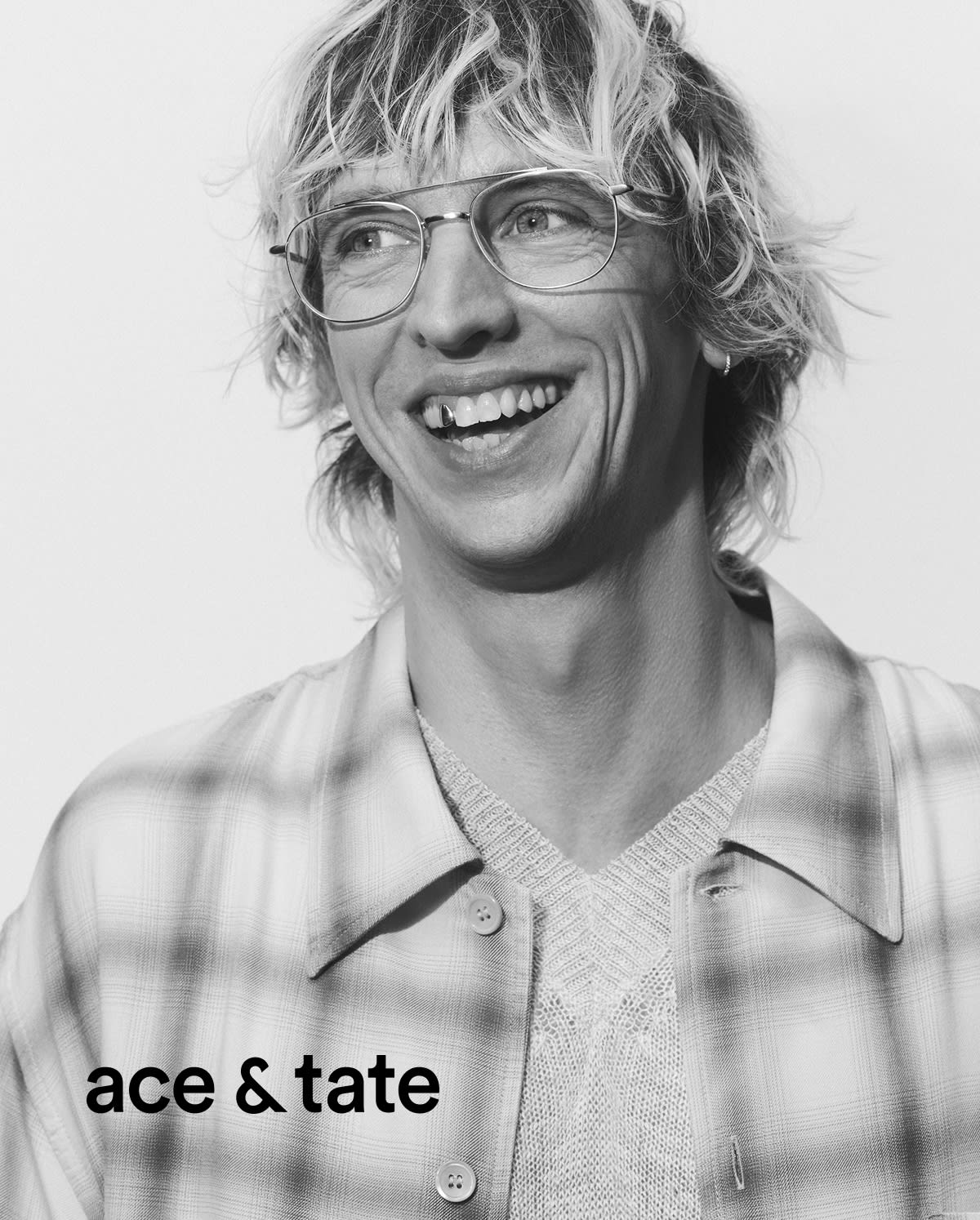 Model wearing frame